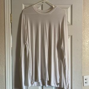 Cherokee infinity large undershirt.